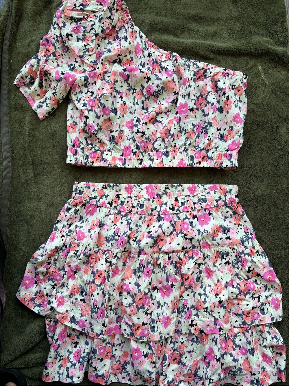 Cato Pink Cream Black Floral One-Shoulder Ruffle Skirt Set